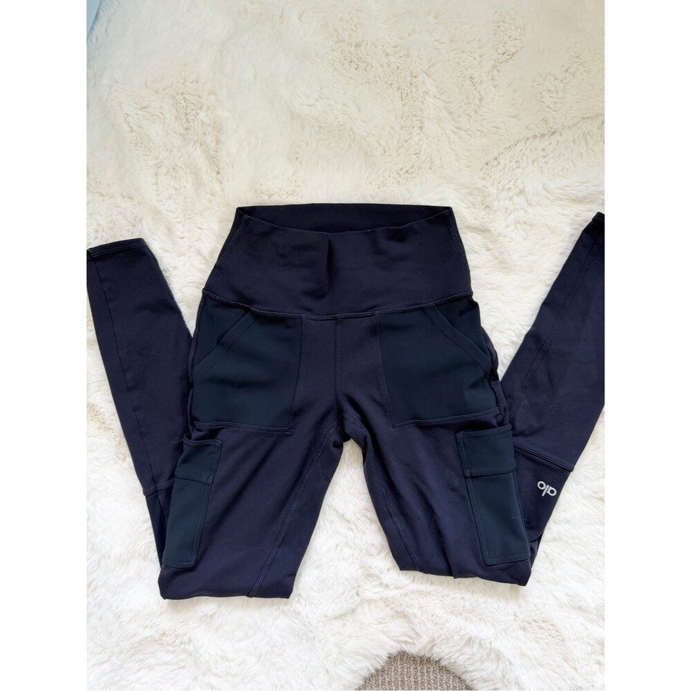 Alo Yoga Cargo Leggings with Pockets XS - Navy